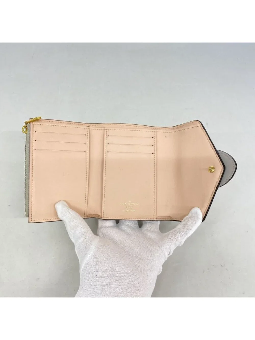 Louis Vuitton Trifold Wallet Portefeuille LV Pont Neuf Compact Gray